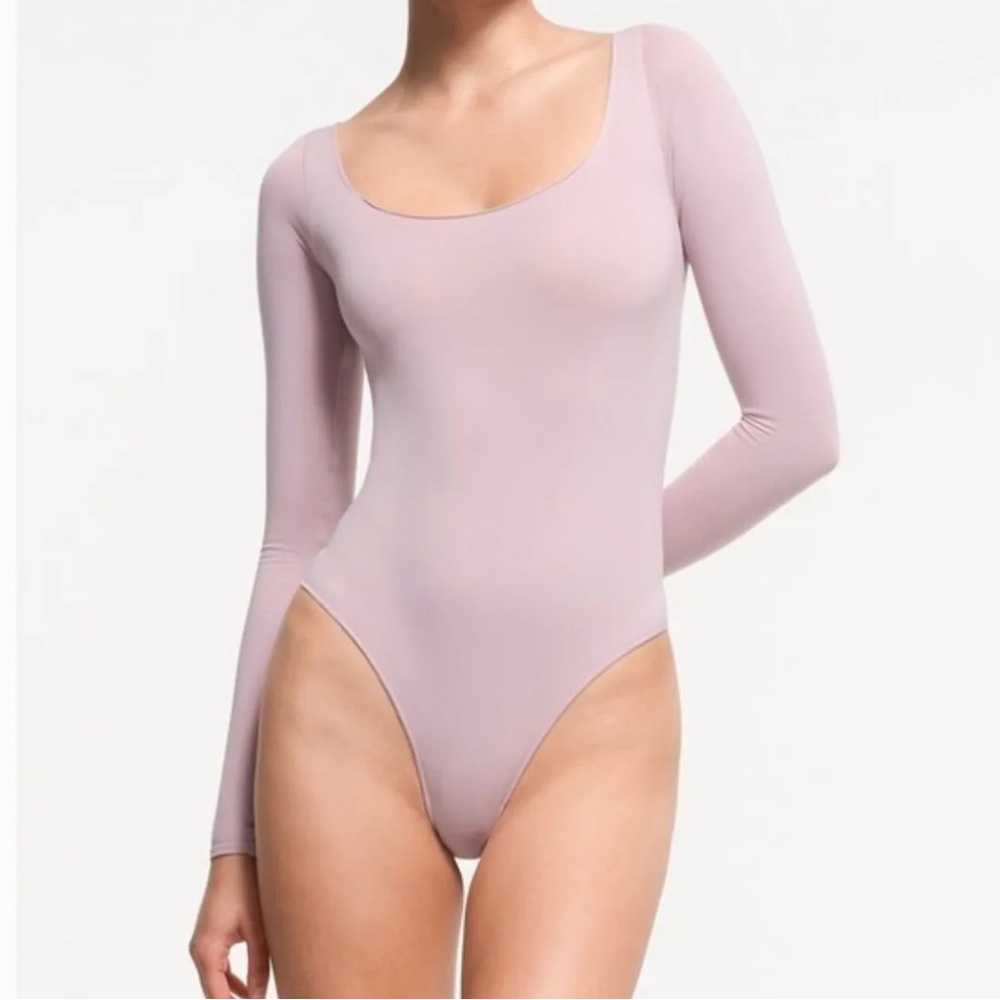 SKIMS Dusk essential bodysuit